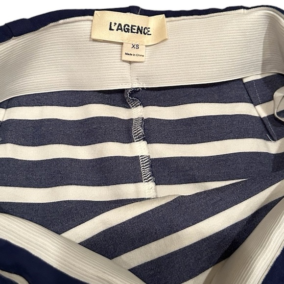 L’Agence Blue and White Nautical Stripe Pencil Skirt. Size XS - Picture 6 of 7